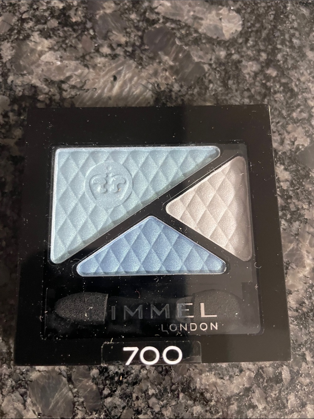 Rimmel London Glam'Eyes Trio Eye Shadow 700 Maritime - Light Blue & Silver